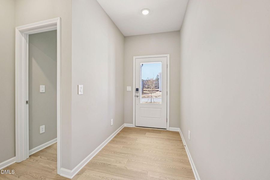 5-web-or-mls-Raleigh - Watkins Glen - 35 5-web-or-mls-Raleigh - Watkins Glen - 35