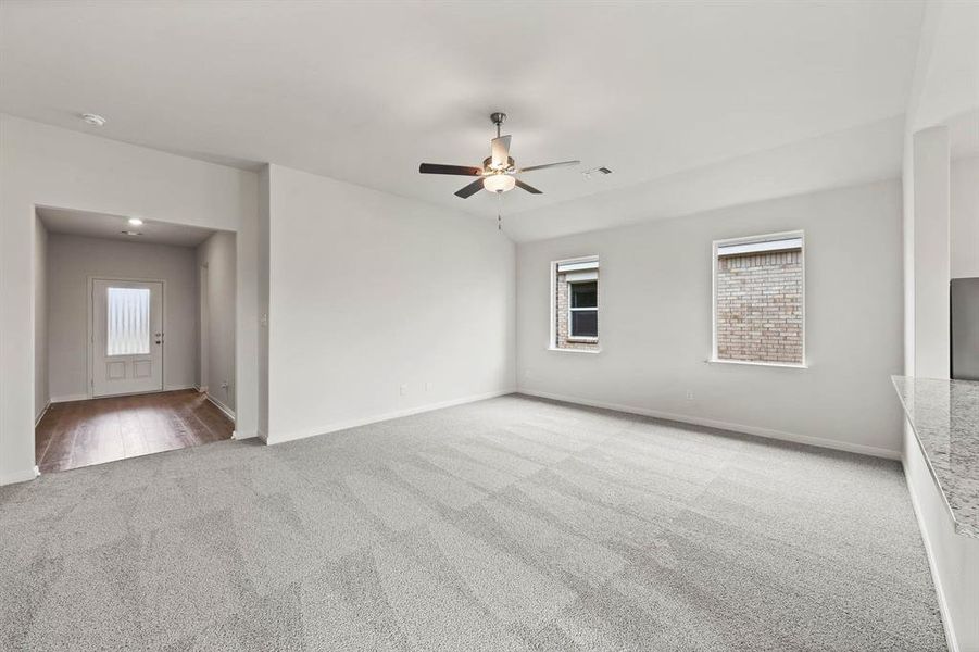 Spacious, unfurnished interior of a new home in Cresson Estates, Cresson (Image 8).