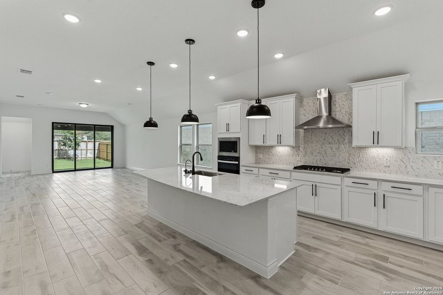 Furnished interior view inside a new home in Davis Ranch, San Antonio (Image 8). Furnished interior view inside a new home in Davis Ranch, San Antonio (Image 8).
