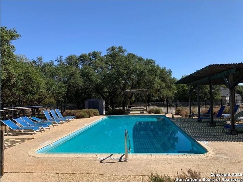 Community amenities in , Spring Branch (Image 9). Community amenities in , Spring Branch (Image 9).