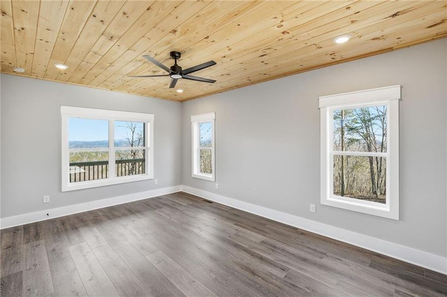 Spacious, unfurnished interior of a new home in , Ranger (Image 44).