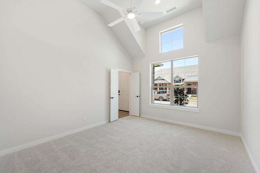 Spacious, unfurnished interior of a new home in Woodbridge Villas, Wylie (Image 33).