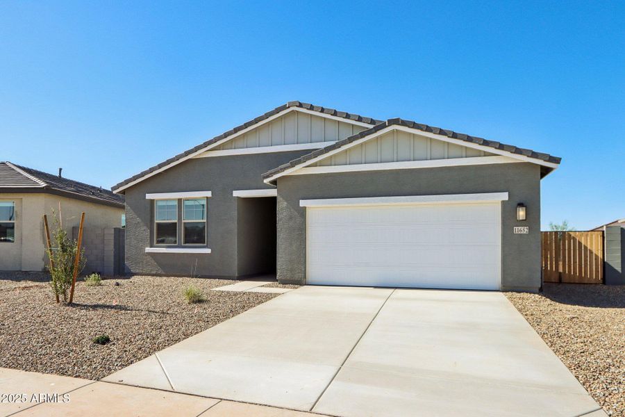 2-web-or-mls-N Eva Ln-S2510-002 2-web-or-mls-N Eva Ln-S2510-002