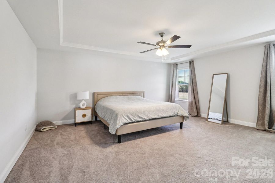 Furnished interior view inside a new home in Hadleigh Park, Lexington (Image 28).