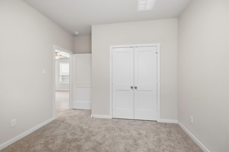 Spacious, unfurnished interior of a new home in Audubon, Magnolia (Image 8).
