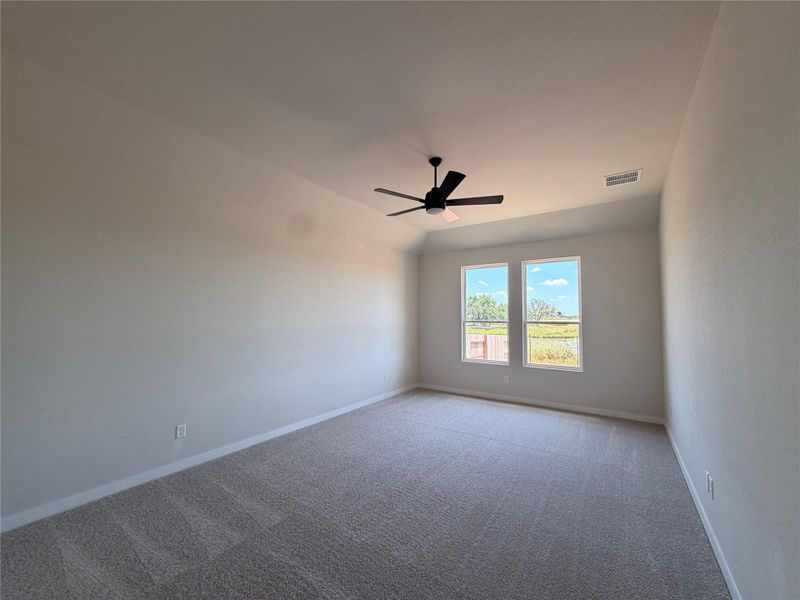 Spacious, unfurnished interior of a new home in Berry Creek Highlands, Georgetown (Image 3). Spacious, unfurnished interior of a new home in Berry Creek Highlands, Georgetown (Image 3).