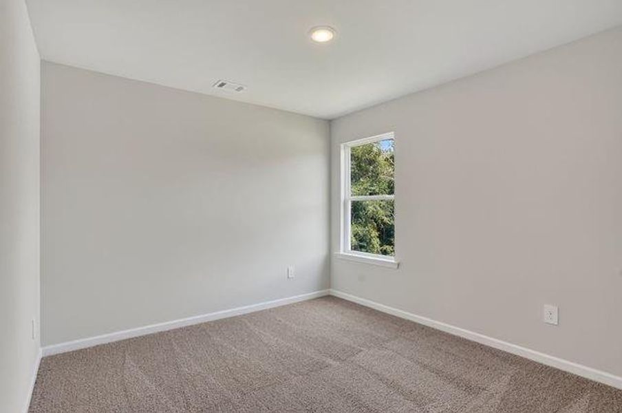 Spacious, unfurnished interior of a new home in Austin Ridge, Commerce (Image 14).