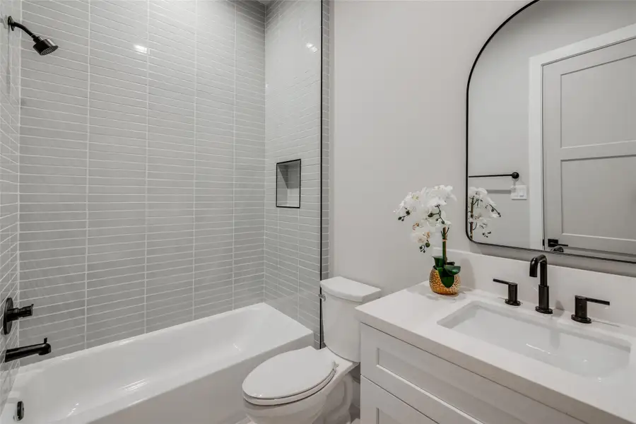 ASK ABOUT CUSTOMIZATION OPTIONS DURING CONSTRUCTION ONLY *MAZZARINO MODEL HOME * PHOTOS MAY SHOW A SIMILAR FLOOR PLAN AND/OR UPGRADED/ALTERNATIVE FINISHES * Please use these photos as a guide *THIS IS AN ACTIVE CONSTRUCTION SITE, BUYERS MUST REQUEST APPOINTMENT TO BE ON PREMISE AT ALL TIMES. ASK ABOUT CUSTOMIZATION OPTIONS DURING CONSTRUCTION ONLY *MAZZARINO MODEL HOME * PHOTOS MAY SHOW A SIMILAR FLOOR PLAN AND/OR UPGRADED/ALTERNATIVE FINISHES * Please use these photos as a guide *THIS IS AN ACTIVE CONSTRUCTION SITE, BUYERS MUST REQUEST APPOINTMENT TO BE ON PREMISE AT ALL TIMES.