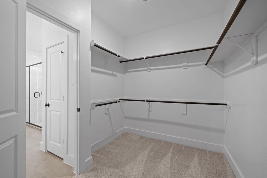 Spacious, unfurnished interior of a new home in Jubilee 45', 70', Hockley (Image 31).