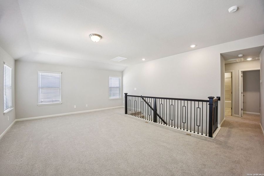 Spacious, unfurnished interior of a new home in Kallison Ranch, San Antonio (Image 17).
