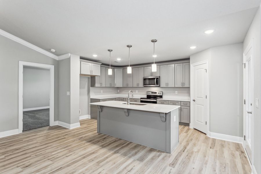 8564 La Salle Dr-9 8564 La Salle Dr-9