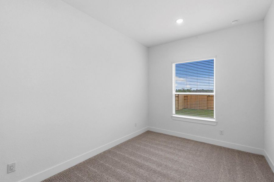 Spacious, unfurnished interior of a new home in Briarley, Montgomery (Image 30).
