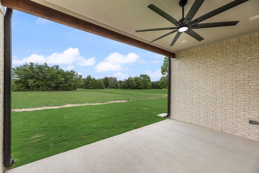 Exterior details and patio area of a home in , Corsicana (Image 4). Exterior details and patio area of a home in , Corsicana (Image 4).