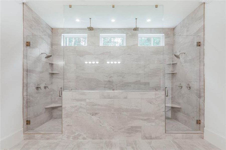 Spacious, unfurnished interior of a new home in , Athens (Image 71).