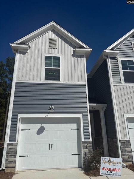 Image 35 of a home in Walker’s Trail.