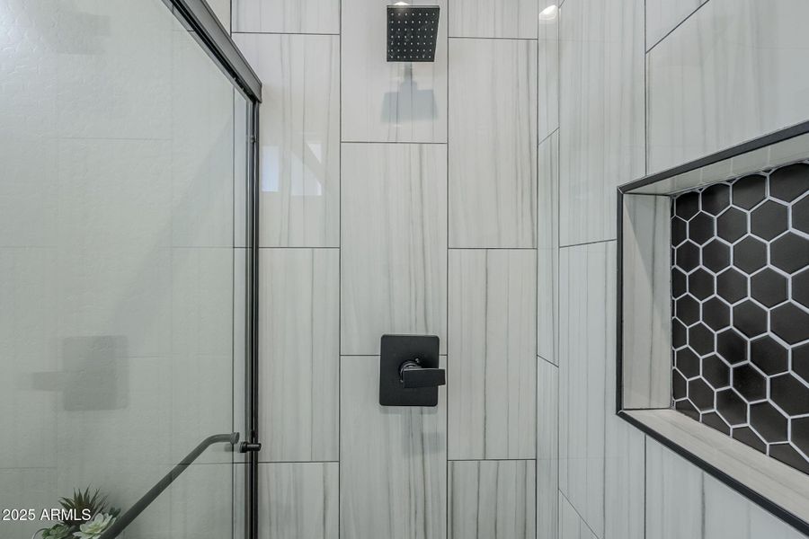 Primary Bathroom walkin Shower