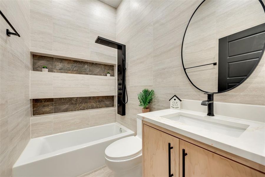 Furnished interior view inside a new home in , Fort Worth (Image 6). Furnished interior view inside a new home in , Fort Worth (Image 6).