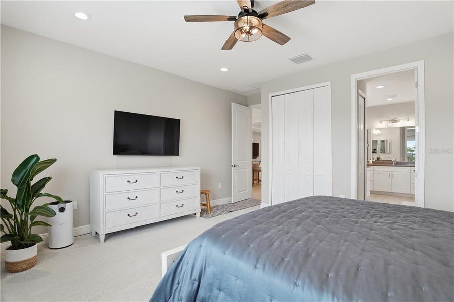 Furnished interior view inside a new home in , Sarasota (Image 12).