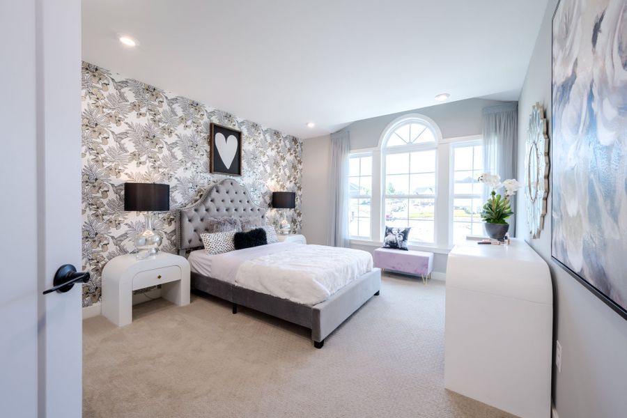 Representative furnished interior of a home built from the Clay by Fischer Homes in Veranda Manor, Canton (Image 28).