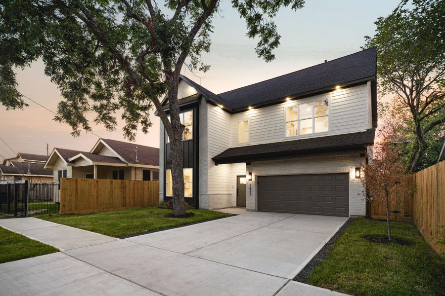 Front exterior of a new home in , Houston, TX, highlighting curb appeal (Image 2). Front exterior of a new home in , Houston, TX, highlighting curb appeal (Image 2).