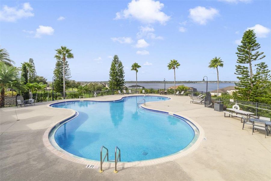 Community amenities in , Auburndale (Image 27). Community amenities in , Auburndale (Image 27).