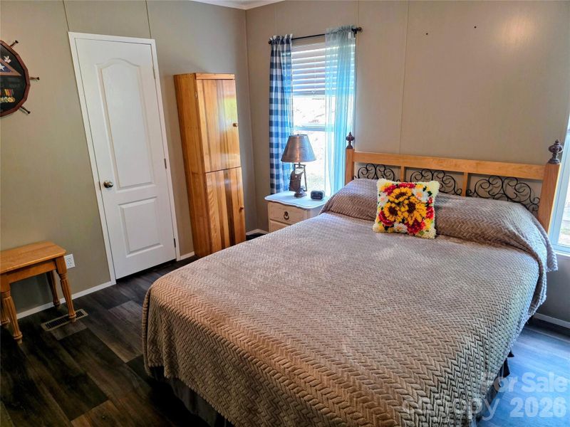 Furnished interior view inside a new home in , Burnsville (Image 27).