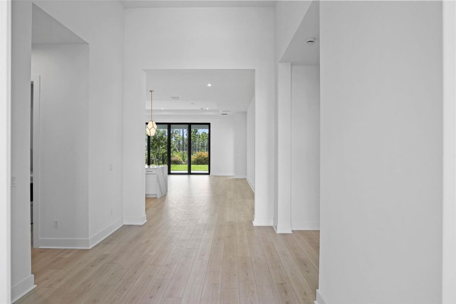 Spacious, unfurnished interior of a new home in Cove Royale, Stuart (Image 32). Spacious, unfurnished interior of a new home in Cove Royale, Stuart (Image 32).