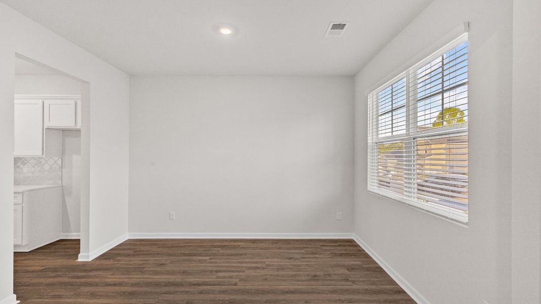 Spacious, unfurnished interior of a new home in Willowbrook, Winder (Image 23).