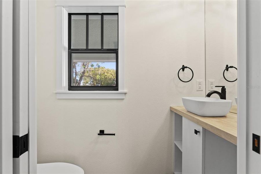 Furnished interior view inside a new home in , Tampa (Image 7).