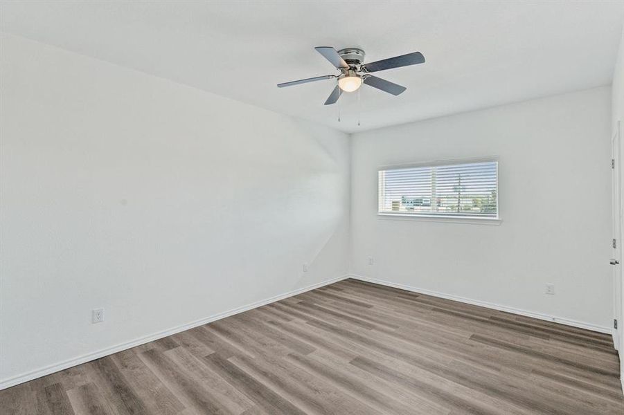 Spacious, unfurnished interior of a new home in , Dallas (Image 25).