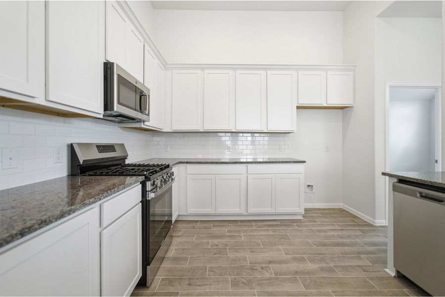 Furnished interior view inside a new home in Canterra Creek, Rosharon (Image 7). Furnished interior view inside a new home in Canterra Creek, Rosharon (Image 7).