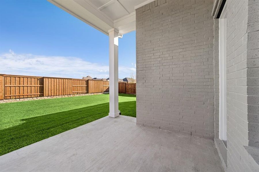 Exterior details and patio area of a home in Mantua Point Classics, Van Alstyne (Image 2). Exterior details and patio area of a home in Mantua Point Classics, Van Alstyne (Image 2).