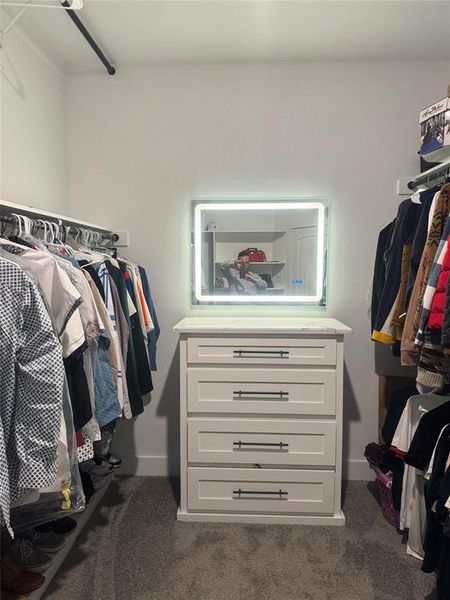 Close-up of interior finishes inside a home in , Alvarado (Image 21).