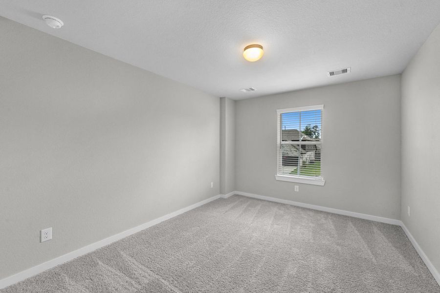 Spacious, unfurnished interior of a new home in Barton Creek Ranch, Conroe (Image 18). Spacious, unfurnished interior of a new home in Barton Creek Ranch, Conroe (Image 18).