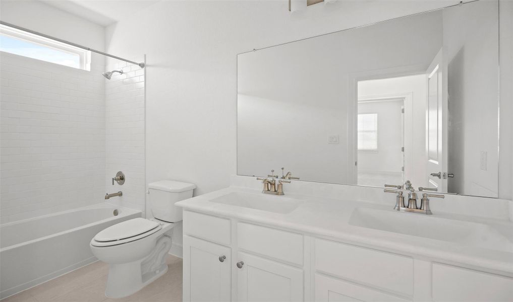Hall bath (*Photo not of actual home and used for illustration purposes only.) Hall bath (*Photo not of actual home and used for illustration purposes only.)