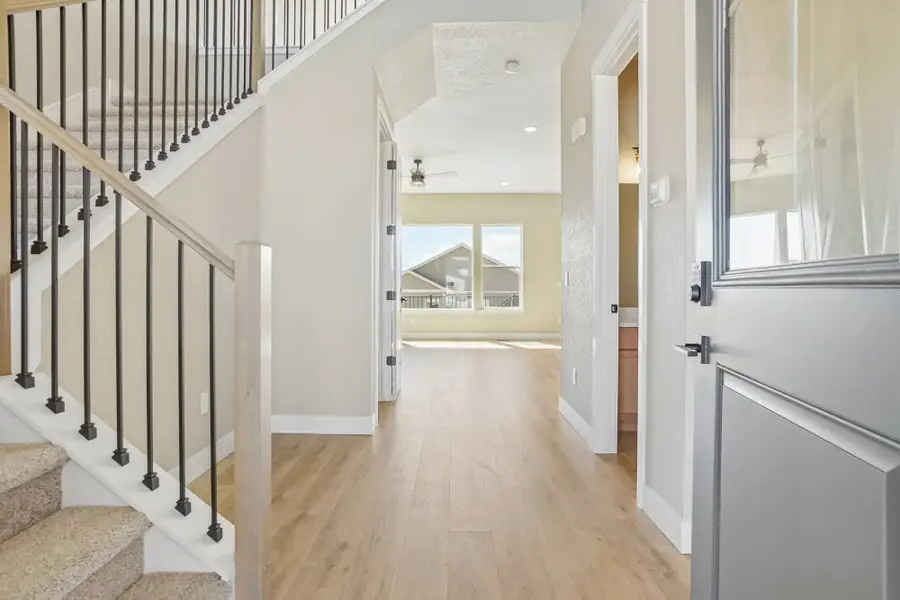 Spacious, unfurnished interior of a new home in Jackson Creek North, Monument (Image 24).