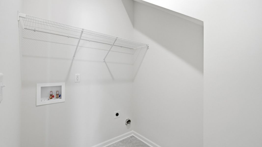 Spacious, unfurnished interior of a new home in Stillwater, Tullahoma (Image 31).