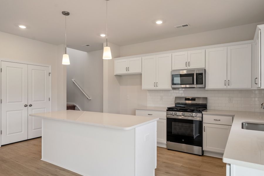 Furnished interior view inside a new home in Mayfair Village, Spartanburg (Image 9).