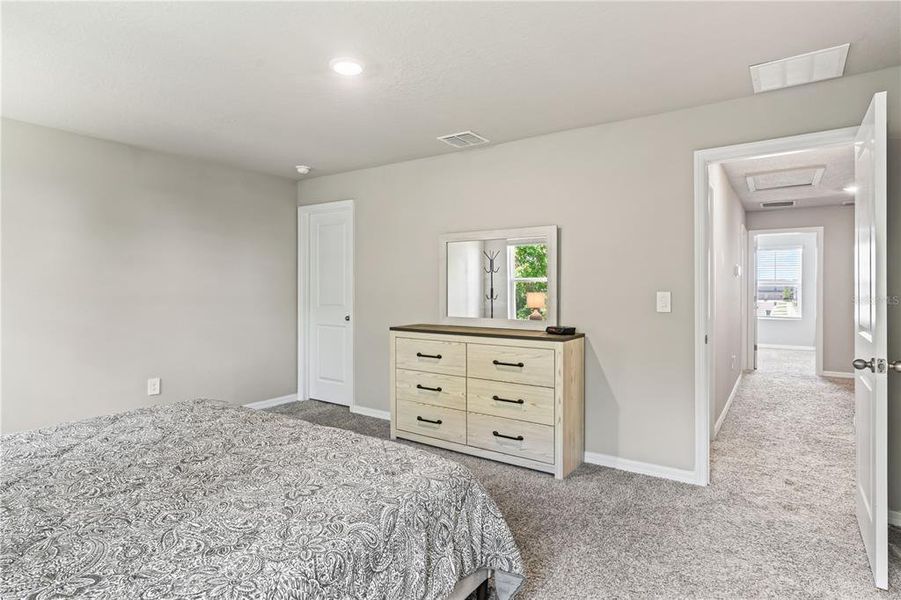 Furnished interior view inside a new home in , Wesley Chapel (Image 9).