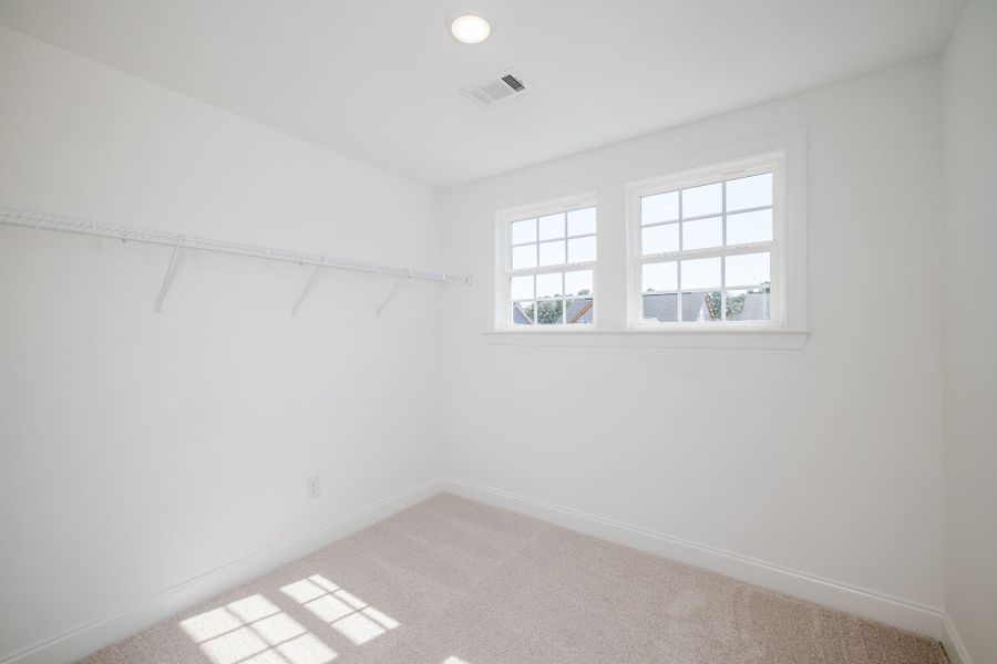 Spacious, unfurnished interior of a new home in The Sanctuary, Aiken (Image 19). Spacious, unfurnished interior of a new home in The Sanctuary, Aiken (Image 19).