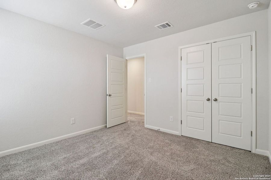 Spacious, unfurnished interior of a new home in Remington Ranch, San Antonio (Image 37). Spacious, unfurnished interior of a new home in Remington Ranch, San Antonio (Image 37).