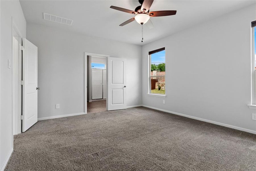 Spacious, unfurnished interior of a new home in , Fort Worth (Image 24). Spacious, unfurnished interior of a new home in , Fort Worth (Image 24).