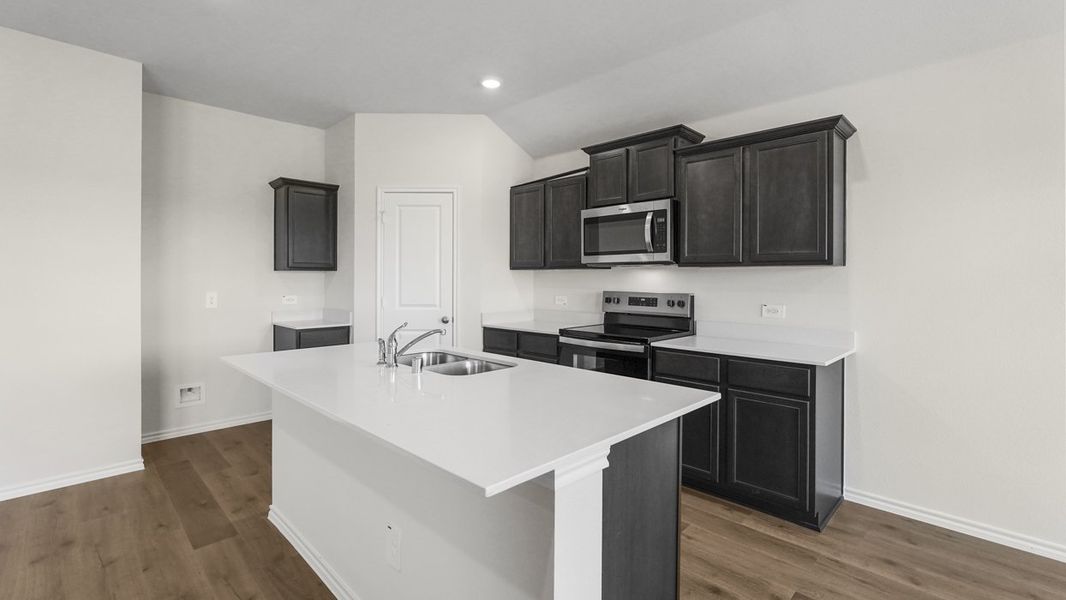 Furnished interior view inside a new home in Oak Valley Estates, Bullard (Image 9).