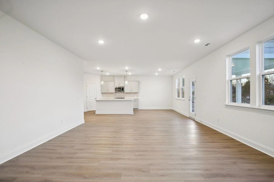 Spacious, unfurnished interior of a new home in Willow Landing, Mount Juliet (Image 40). Spacious, unfurnished interior of a new home in Willow Landing, Mount Juliet (Image 40).