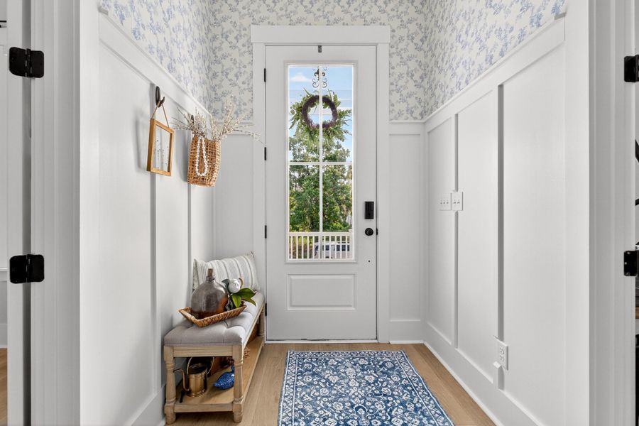 Furnished interior view inside a new home in , Ravenel (Image 33).