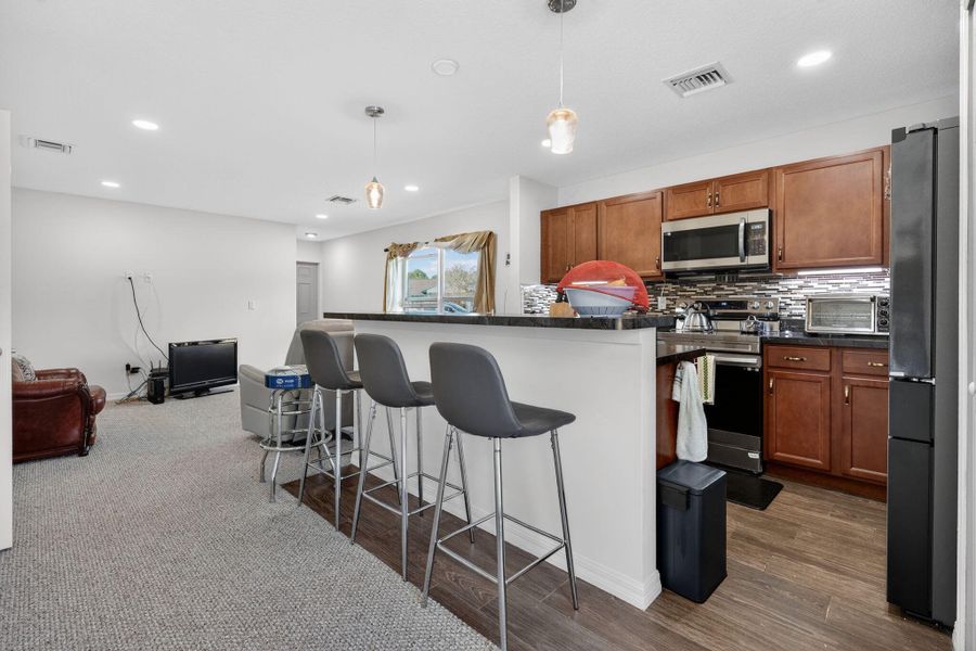 28-web-or-mls-_MLP6453