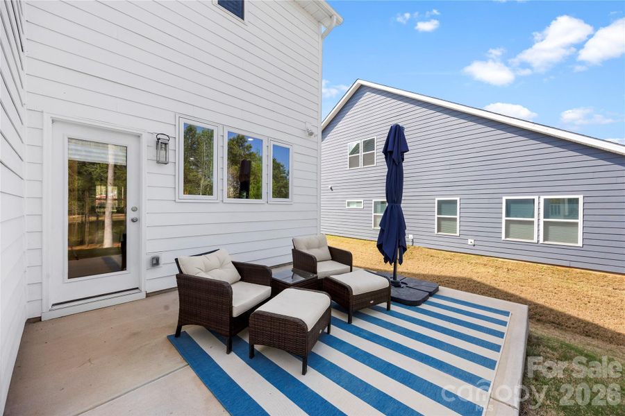 Exterior details and patio area of a home in Edgewater - The Links, Lancaster (Image 3).