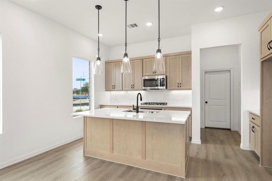 07. 705 Kerrville - Kitchen (2)