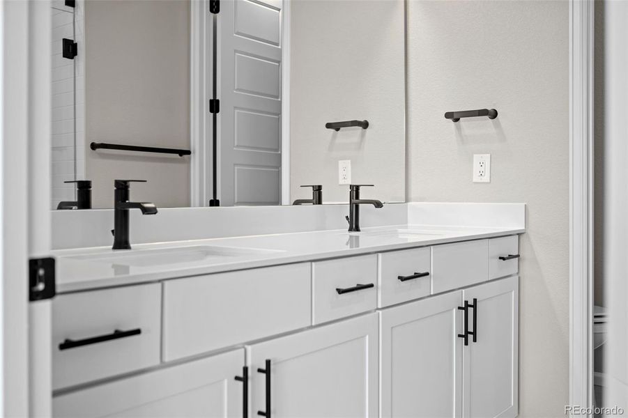 Representative of unit, but not actual unit for sale.