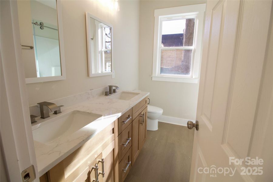 Furnished interior view inside a new home in , Kannapolis (Image 5).